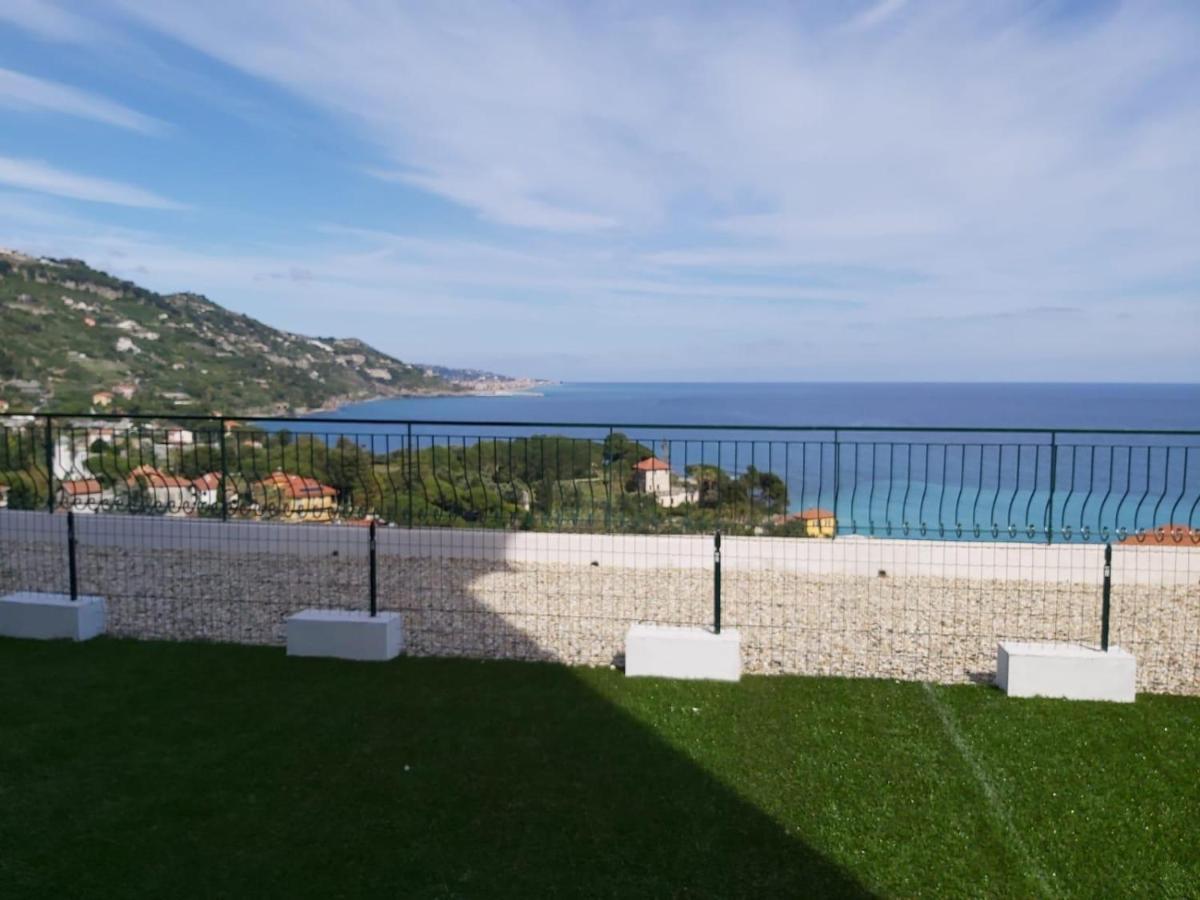 Agriturismo Un Mare Di Fiori Ventimiglia Bagian luar foto