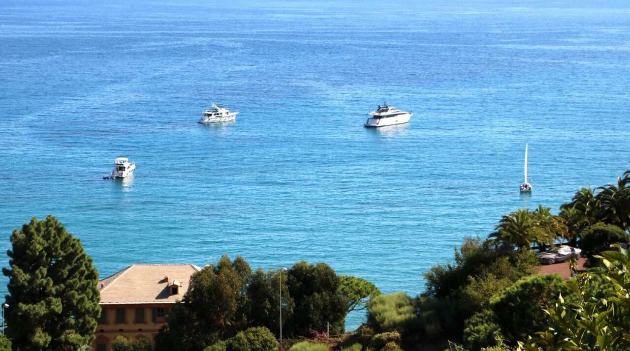 Agriturismo Un Mare Di Fiori Villa Ventimiglia Bagian luar foto